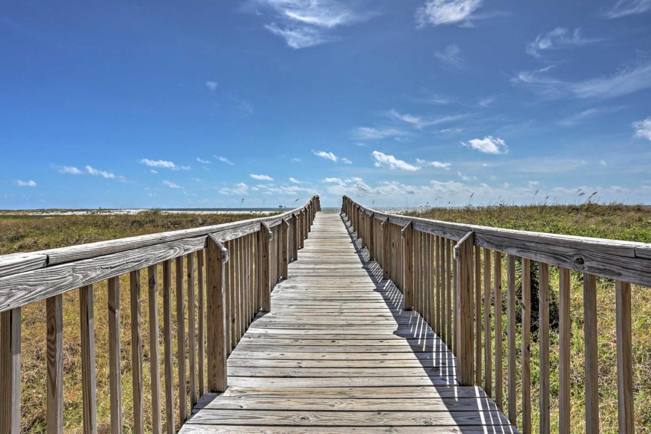 Beachfront Bliss On Dauphin Island With Pool Access! Exterior photo